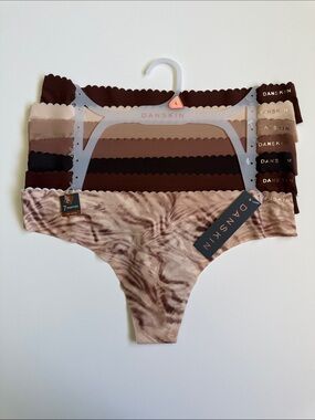 DANSKIN NO SHOW PANTIES 7 PK NEW!